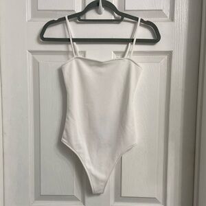 Show Me Your MuMu Amabella Bodysuit White Size XS Pull On New With Tag